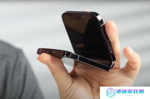 曝 iPhone 折叠屏主要交由中国厂商代工 将加快上市？