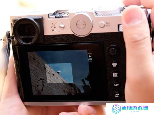 一亿像素 + 中画幅 富士 GFX100RF 固定镜头相机深度拍摄体验