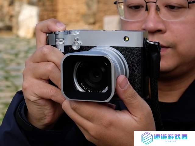 一亿像素 + 中画幅 富士 GFX100RF 固定镜头相机深度拍摄体验