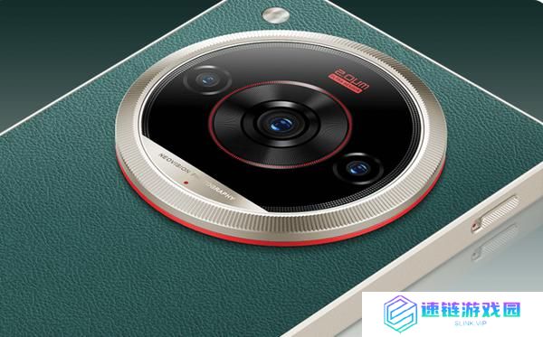 外媒评出 MWC 2025 五大奇特智能手机 传音占据三款