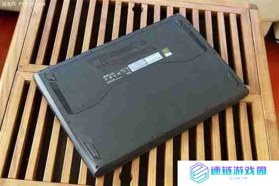 华硕飞行堡垒FX60评测：一款游戏性能出色的笔记本电脑