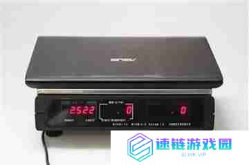 华硕飞行堡垒FX60评测：一款游戏性能出色的笔记本电脑